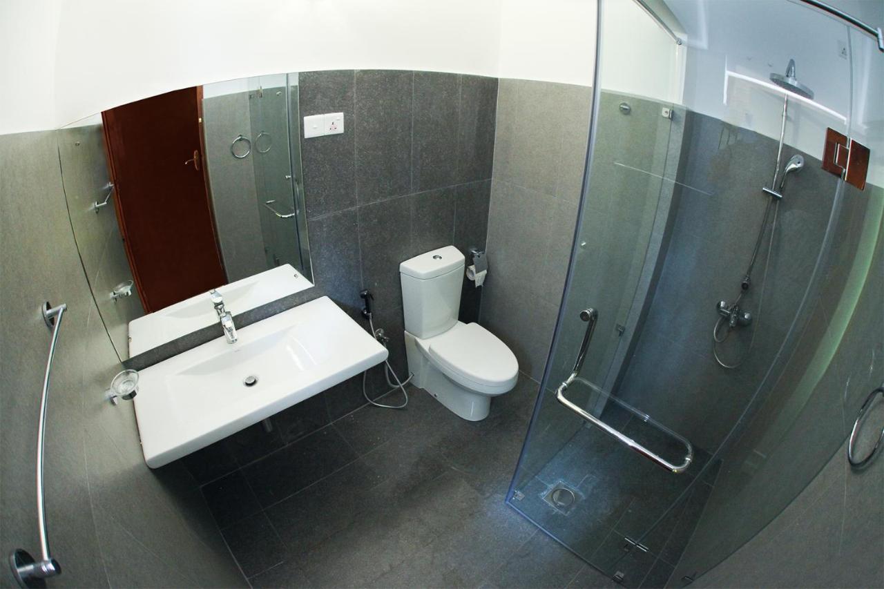 12 B Lewella Road, Kandy. Exterior photo
